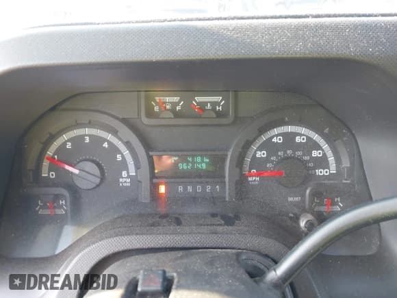 ✅ 2011 Ford Econoline Passenger XL • VIN: 1FBSS3BL7BDB07848 • Lot: 43039702. Listed on IAAI with 96,214 mi. Free auction sales archive from the USA and detailed vehicle history report at DreamBid. Image 7.