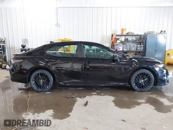 2021 Toyota Camry SE with VIN 4T1G11BK8MU029160, listed as a IAAI auction lot 41381296 with 58,952 mi miles and . Bid and sale history available at DreamBid. Image 13.