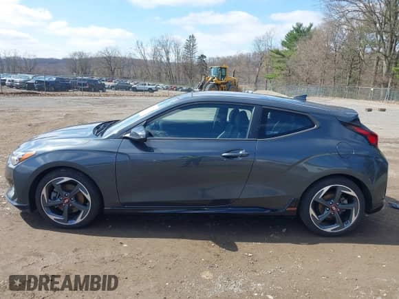 2020 Hyundai Veloster Turbo Ultimate с VIN KMHTH6AB1LU030948, выставлен на аукционе IAAI как лот 41874590 с пробегом 21 531 миль миль и . История ставок и продаж доступна на DreamBid. Изображение 15.
