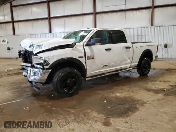 ✅ 2013 Ram 2500 SLT • VIN: 3C6TR5DT7DG547330 • Lot: 53997435. Wystawiony na Copart z przebiegiem 218 775 mil. Bezpłatny archiwum sprzedaży aukcyjnych z USA i szczegółowy raport historii pojazdu na DreamBid. Zdjęcie 1.