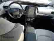 2022 Toyota Prius LE с VIN JTDKAMFP1N3206340, выставлен на аукционе Copart как лот 67626615 с пробегом 24 818 миль миль и Списание • Salvage title. История ставок и продаж доступна на DreamBid. Изображение 8.