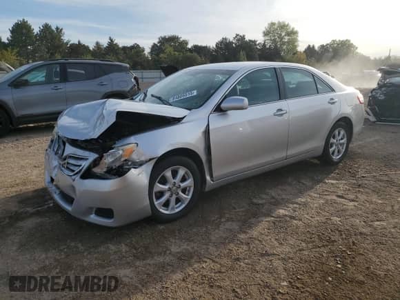 2011 Toyota Camry LE с VIN 4T4BF3EK8BR143245, выставлен на аукционе Copart как лот 84805515 с пробегом 114 150 миль миль и Списание • Salvage title. История ставок и продаж доступна на DreamBid. Изображение 1.
