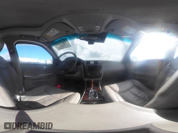 ✅ 2009 Cadillac DTS 1SA • VIN: 1G6KD57Y89U104623 • Lot: 41593682. Wystawiony na IAAI z przebiegiem 126 579 mil. Bezpłatny archiwum sprzedaży aukcyjnych z USA i szczegółowy raport historii pojazdu na DreamBid. Zdjęcie 19.