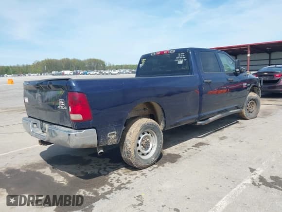 ✅ 2012 Ram 2500 ST • VIN: 3C6TD5HT1CG233146 • Лот: 42085258. Опубликован ранее на IAAI с пробегом Не указан. Бесплатный доступ к архиву аукционных продаж из США и подробный отчёт об истории автомобиля на DreamBid. Изображение 4.