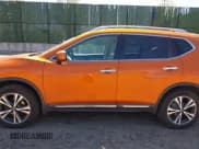 ✅ 2017 Nissan Rogue SL • VIN: 5N1AT2MV7HC751485 • Lot: 42070057. Listed on IAAI with 93,921 mi. Free auction sales archive from the USA and detailed vehicle history report at DreamBid. Image 14.