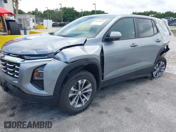 ✅ 2025 Chevrolet Equinox AWD LT • VIN: 3GNAXPEG9SL310420 • Lot: 42640625. Wystawiony na IAAI z przebiegiem 3 353 mil. Bezpłatny archiwum sprzedaży aukcyjnych z USA i szczegółowy raport historii pojazdu na DreamBid. Zdjęcie 18.