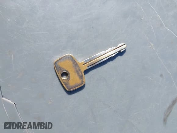 ✅ 1998 Chevrolet Prizm Lsi • VIN: 1Y1SK5281WZ425892 • Lot: 42250732. Listed on IAAI with Not provided. Free auction sales archive from the USA and detailed vehicle history report at DreamBid. Image 11.