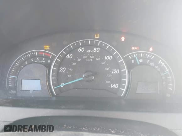 ✅ 2014 Toyota Camry LE • VIN: 4T4BF1FK2ER425601 • Лот: 43507678. Опубликован ранее на IAAI с пробегом 132 657 миль. Бесплатный доступ к архиву аукционных продаж из США и подробный отчёт об истории автомобиля на DreamBid. Изображение 7.