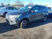 ✅ 2017 Ford Escape SE • VIN: 1FMCU9G96HUA74078 • Lot: 43470744. Wystawiony na IAAI z przebiegiem 94 557 mil. Bezpłatny archiwum sprzedaży aukcyjnych z USA i szczegółowy raport historii pojazdu na DreamBid. Zdjęcie 2.