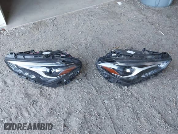 ✅ 2024 Mercedes-Benz CLA 250 • VIN: W1K5J4HB8RN450291 • Lot: 43591186. Wystawiony na IAAI z przebiegiem 11 401 mil. Bezpłatny archiwum sprzedaży aukcyjnych z USA i szczegółowy raport historii pojazdu na DreamBid. Zdjęcie 21.