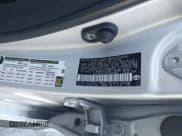 ✅ 2020 Toyota Corolla SE • VIN: 5YFS4RCE3LP035389 • Lot: 40479433. Listed on IAAI with 90,030 mi. Free auction sales archive from the USA and detailed vehicle history report at DreamBid. Image 9.