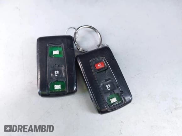 ✅ 2004 Toyota Prius • VIN: JTDKB20U040019963 • Лот: 43353466. Опубликован ранее на IAAI с пробегом 195 344 миль. Бесплатный доступ к архиву аукционных продаж из США и подробный отчёт об истории автомобиля на DreamBid. Изображение 11.