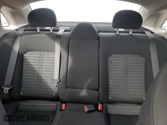 ✅ 2025 Kia K5 LXS • VIN: KNAG24J78S5294343 • Lot: 91369875. Wystawiony na Copart z przebiegiem 5 687 mil. Bezpłatny archiwum sprzedaży aukcyjnych z USA i szczegółowy raport historii pojazdu na DreamBid. Zdjęcie 10.