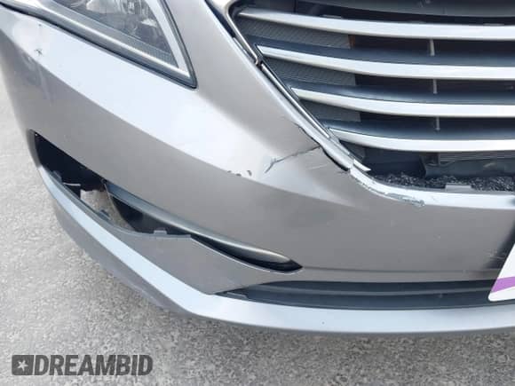 2016 Hyundai Sonata SE with VIN 5NPE24AF1GH369876, listed as a IAAI auction lot 43036659 with 115,889 mi miles and . Bid and sale history available at DreamBid. Image 6.