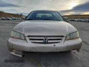 ✅ 2002 Honda Accord EX • VIN: 1HGCG16562A003761 • Лот: 91840335. Опубликован ранее на Copart с пробегом 203 757 миль. Бесплатный доступ к архиву аукционных продаж из США и подробный отчёт об истории автомобиля на DreamBid. Изображение 5.