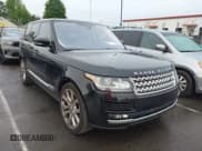 ✅ 2017 Land Rover Range Rover • VIN: SALGS2FE4HA371023 • Lot: 42240574. Wystawiony na IAAI z przebiegiem 109 919 mil. Bezpłatny archiwum sprzedaży aukcyjnych z USA i szczegółowy raport historii pojazdu na DreamBid. Zdjęcie 1.