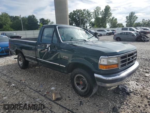✅ 1993 Ford F-150 • VIN: 1FTEF15N5PLA18646 • Лот: 64744775. Опубликован ранее на Copart с пробегом 241 600 миль. Бесплатный доступ к архиву аукционных продаж из США и подробный отчёт об истории автомобиля на DreamBid. Изображение 4.