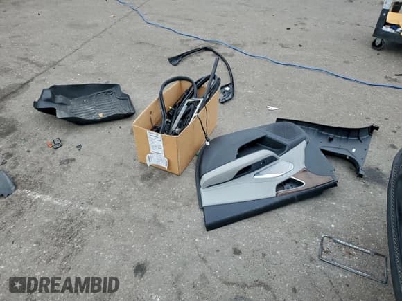 ✅ 2019 Acura RDX Advance • VIN: 5J8TC2H75KL022774 • Lot: 94278745. Listed on Copart with 68,067 mi. Free auction sales archive from the USA and detailed vehicle history report at DreamBid. Image 12.