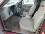 1995 Chevrolet S-10 с VIN 1GCCS1447S8105939, выставлен на аукционе Copart как лот 78418264 с пробегом 10 308 миль миль и Чистый • Clean title. История ставок и продаж доступна на DreamBid. Изображение 7.