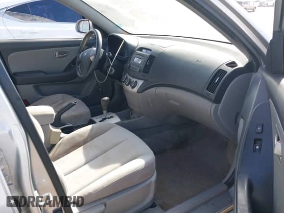 2007 Hyundai Elantra GLS with VIN KMHDU46D27U253892, listed as a IAAI auction lot 43615922 with 203,311 mi miles and . Bid and sale history available at DreamBid. Image 5.