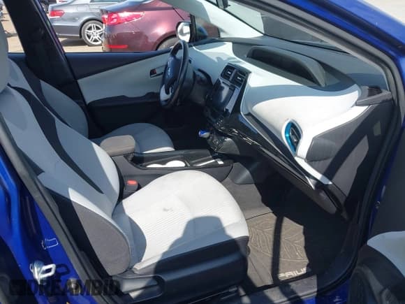 ✅ 2016 Toyota Prius Four • VIN: JTDKARFU0G3527713 • Lot: 43130413. Listed on IAAI with 83,171 mi. Free auction sales archive from the USA and detailed vehicle history report at DreamBid. Image 5.