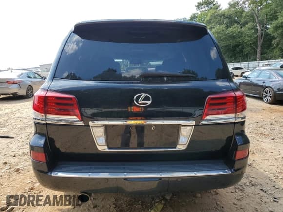 ✅ 2014 Lexus LX 570 • VIN: JTJHY7AX1E4147974 • Lot: 71250185. Listed on Copart with 117,524 mi. Free auction sales archive from the USA and detailed vehicle history report at DreamBid. Image 6.