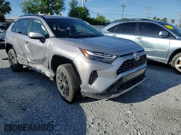 ✅ 2024 Toyota RAV4 Hybrid SE • VIN: JTM16RFVXRD121036 • Lot: 70974395. Listed on Copart with 105,366 mi. Free auction sales archive from the USA and detailed vehicle history report at DreamBid. Image 15.