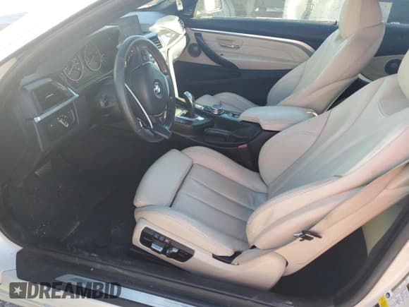 ✅ 2016 BMW 4 Series 428i • VIN: WBA3V7C59G5A26317 • Lot: 91423615. Listed on Copart with 93,077 mi. Free auction sales archive from the USA and detailed vehicle history report at DreamBid. Image 7.