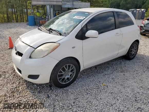 ✅ 2010 Toyota Yaris • VIN: JTDJT4K36A5317103 • Lot: 81480575. Wystawiony na Copart z przebiegiem 156 202 mil. Bezpłatny archiwum sprzedaży aukcyjnych z USA i szczegółowy raport historii pojazdu na DreamBid. Zdjęcie 1.