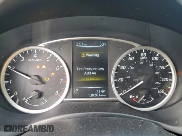 ✅ 2017 Nissan Sentra S • VIN: 3N1AB7AP4HY312510 • Lot: 94308215. Listed on Copart with 130,261 mi. Free auction sales archive from the USA and detailed vehicle history report at DreamBid. Image 9.