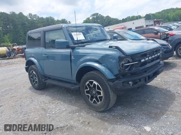✅ 2021 Ford Bronco Outer Banks • VIN: 1FMDE5CH5MLA60759 • Лот: 42370096. Опубликован ранее на IAAI с пробегом 63 736 миль. Бесплатный доступ к архиву аукционных продаж из США и подробный отчёт об истории автомобиля на DreamBid. Изображение 1.
