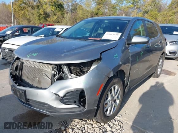 ✅ 2024 Chevrolet Equinox LT • VIN: 3GNAXUEG7RL309341 • Lot: 43863978. Listed on IAAI with 42,970 mi. Free auction sales archive from the USA and detailed vehicle history report at DreamBid. Image 2.