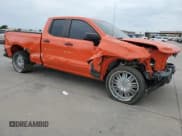 ✅ 2020 Chevrolet Silverado 1500 Work Truck • VIN: 1GCRWAEF7LZ217926 • Lot: 63510284. Wystawiony na Copart z przebiegiem 19 806 mil. Bezpłatny archiwum sprzedaży aukcyjnych z USA i szczegółowy raport historii pojazdu na DreamBid. Zdjęcie 4.