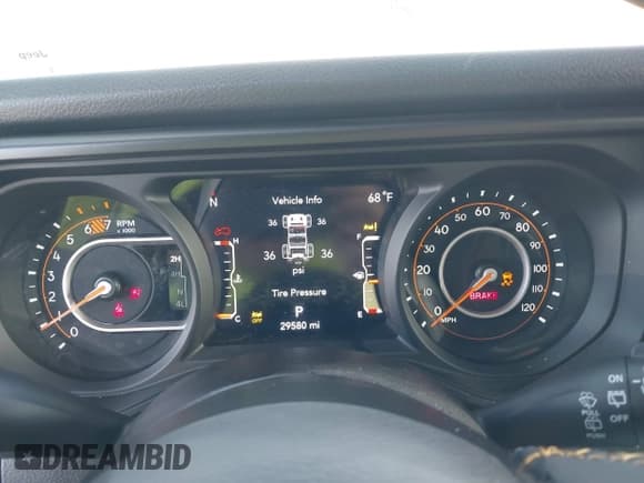 ✅ 2024 Jeep Wrangler Sport S • VIN: 1C4PJXDG5RW244037 • Лот: 42322052. Опубликован ранее на IAAI с пробегом 29 580 миль. Бесплатный доступ к архиву аукционных продаж из США и подробный отчёт об истории автомобиля на DreamBid. Изображение 7.