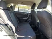 ✅ 2021 Toyota RAV4 LE • VIN: 2T3F1RFV0MW232498 • Лот: 52153165. Опубликован ранее на Copart с пробегом Не указан. Бесплатный доступ к архиву аукционных продаж из США и подробный отчёт об истории автомобиля на DreamBid. Изображение 12.