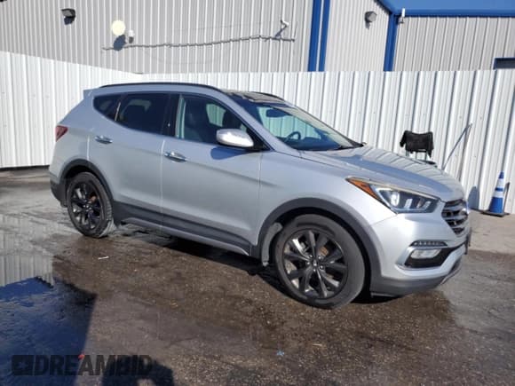 ✅ 2017 Hyundai Santa Fe Ultimate • VIN: 5XYZWDLA4HG412610 • Lot: 92193065. Listed on Copart with 114,935 mi. Free auction sales archive from the USA and detailed vehicle history report at DreamBid. Image 4.