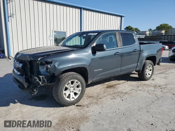 ✅ 2018 Chevrolet Colorado 2WD LT • VIN: 1GCGSCEN0J1133996 • Lot: 90747845. Listed on Copart with 288,079 mi. Free auction sales archive from the USA and detailed vehicle history report at DreamBid. Image 1.