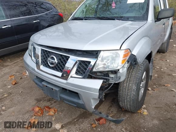 ✅ 2012 Nissan Frontier SV • VIN: 1N6AD0EVXCC431555 • Lot: 40840024. Wystawiony na IAAI z przebiegiem 120 686 mil. Bezpłatny archiwum sprzedaży aukcyjnych z USA i szczegółowy raport historii pojazdu na DreamBid. Zdjęcie 6.