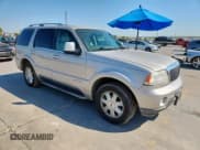 ✅ 2004 Lincoln Aviator Luxury • VIN: 5LMEU68H94ZJ19716 • Lot: 85882105. Wystawiony na Copart z przebiegiem 90 221 mil. Bezpłatny archiwum sprzedaży aukcyjnych z USA i szczegółowy raport historii pojazdu na DreamBid. Zdjęcie 4.