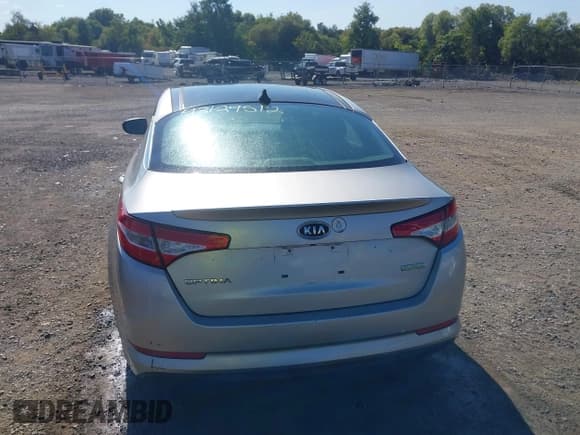 ✅ 2011 Kia Optima EX Hybrid • VIN: KNAGM4AD3B5000878 • Lot: 43129512. Listed on IAAI with 193,129 mi. Free auction sales archive from the USA and detailed vehicle history report at DreamBid. Image 16.