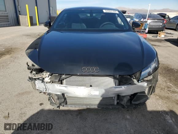 ✅ 2023 Audi TTS • VIN: TRUA1AFV7P1007029 • Lot: 84007784. Wystawiony na Copart z przebiegiem 8 876 mil. Bezpłatny archiwum sprzedaży aukcyjnych z USA i szczegółowy raport historii pojazdu na DreamBid. Zdjęcie 5.