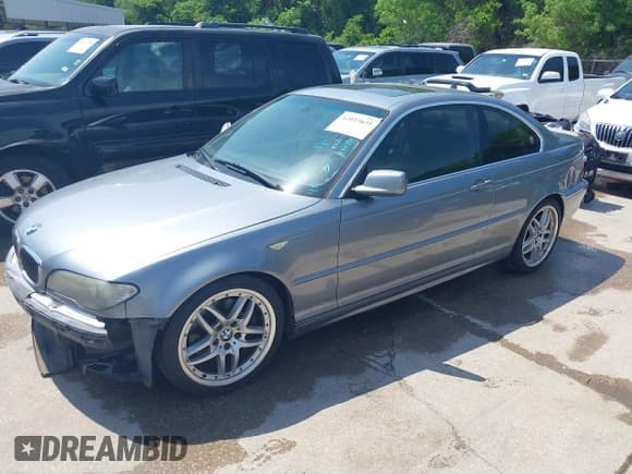 ✅ 2005 BMW 3 Series 330Ci • VIN: WBABD53495PL15593 • Lot: 42033635. Listed on IAAI with Not provided. Free auction sales archive from the USA and detailed vehicle history report at DreamBid. Image 2.