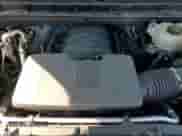 ✅ 2021 Chevrolet Suburban RST • VIN: 1GNSCEKD5MR335499 • Lot: 54932675. Wystawiony na Copart z przebiegiem 147 185 mil. Bezpłatny archiwum sprzedaży aukcyjnych z USA i szczegółowy raport historii pojazdu na DreamBid. Zdjęcie 14.