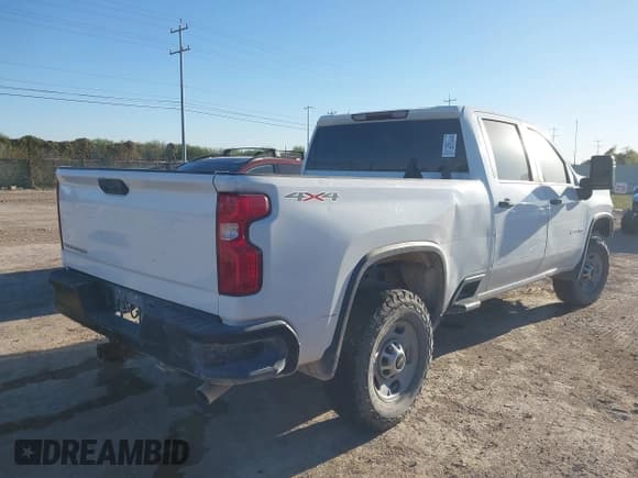 ✅ 2021 Chevrolet Silverado 2500HD Work Truck • VIN: 1GC1YLE78MF288230 • Лот: 43635503. Опубликован ранее на IAAI с пробегом 127 646 миль. Бесплатный доступ к архиву аукционных продаж из США и подробный отчёт об истории автомобиля на DreamBid. Изображение 4.