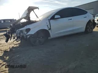 ✅ 2021 Tesla Model 3 Standard Range Plus • VIN: 5YJ3E1EA8MF921606 • Lot: 80292935. Listed on Copart with 61,192 mi. Free auction sales archive from the USA and detailed vehicle history report at DreamBid. Image 1.