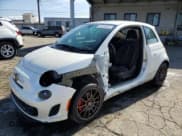 ✅ 2017 FIAT 500 Abarth • VIN: 3C3CFFFH1HT565727 • Lot: 80726895. Wystawiony na Copart z przebiegiem 91 920 mil. Bezpłatny archiwum sprzedaży aukcyjnych z USA i szczegółowy raport historii pojazdu na DreamBid. Zdjęcie 1.