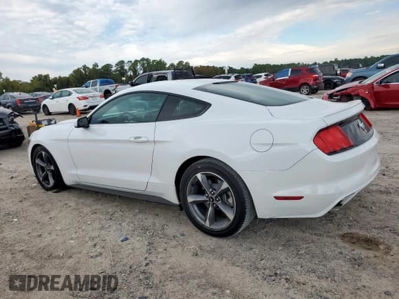 ✅ 2015 Ford Mustang V6 • VIN: 1FA6P8AM4F5351081 • Lot: 91134525. Listed on Copart with 8,829 mi. Free auction sales archive from the USA and detailed vehicle history report at DreamBid. Image 2.