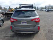 ✅ 2015 Kia Sorento SX Limited • VIN: 5XYKWDA7XFG591922 • Лот: 41947810. Опубликован ранее на IAAI с пробегом 127 167 миль. Бесплатный доступ к архиву аукционных продаж из США и подробный отчёт об истории автомобиля на DreamBid. Изображение 17.