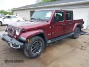 ✅ 2021 Jeep Gladiator Overland • VIN: 1C6HJTFGXML555622 • Lot: 42237686. Wystawiony na IAAI z przebiegiem 62 358 mil. Bezpłatny archiwum sprzedaży aukcyjnych z USA i szczegółowy raport historii pojazdu na DreamBid. Zdjęcie 22.