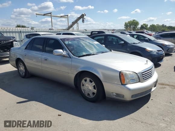 ✅ 2005 Cadillac DeVille • VIN: 1G6KD54Y45U233957 • Lot: 69169463. Listed on Copart with 141,675 mi. Free auction sales archive from the USA and detailed vehicle history report at DreamBid. Image 4.